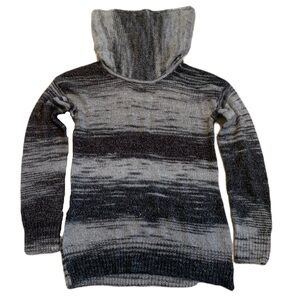 💜 DENVER HAYES Gray & Black Striped Cowl Neck Tunic Sweater - M/M